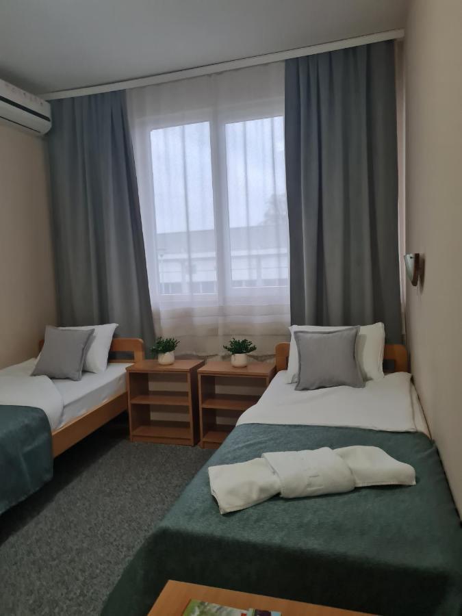 Garni Hotel Alma بايرت المظهر الخارجي الصورة